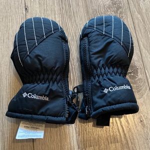Columbia Toddler Mittens EUC 🖤